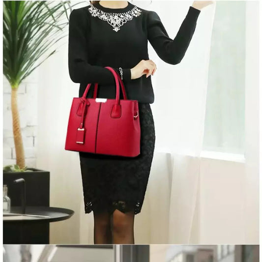 Bolsa de Mão Paris Vermelha com Alça Transversal Aliexpress