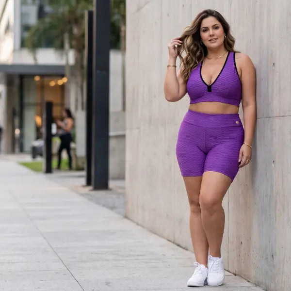 Conjunto Fitness Plus Size Tecido Bolha Roxo com Bermuda Labellezas.com