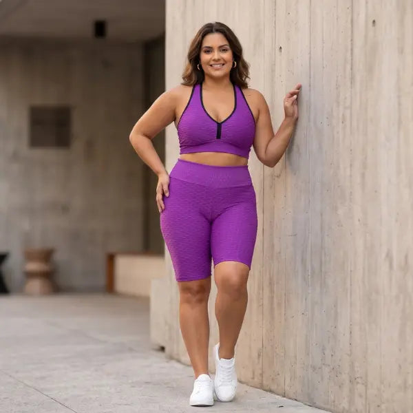 Conjunto Fitness Plus Size Tecido Bolha Roxo com Bermuda Labellezas.com