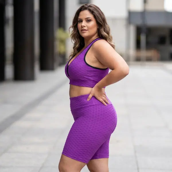 Conjunto Fitness Plus Size Tecido Bolha Roxo com Bermuda Labellezas.com