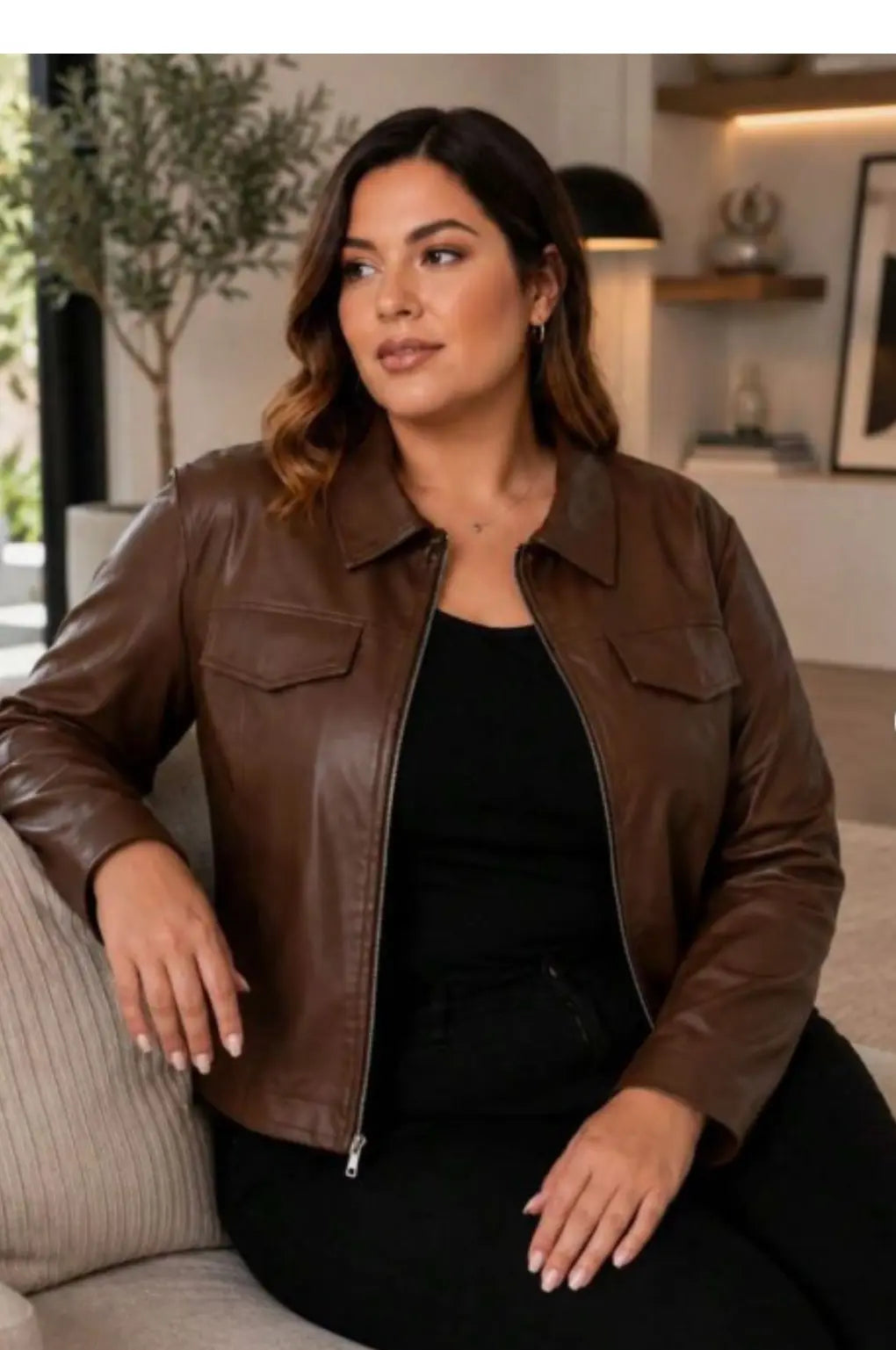 jaqueta-feminina-plus-size-couro-sintetico-ziper-2