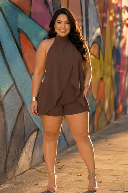 macacao-plus-size-curto-frente-unica-costas-abertas-33